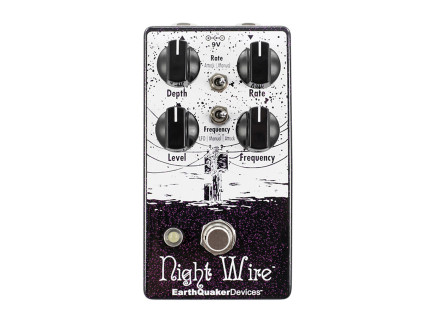 Night Wire V2 Harmonic Tremolo Pedal